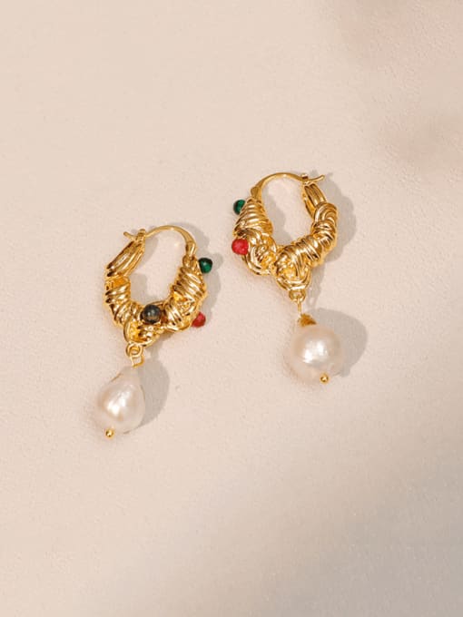 18K gold Brass Freshwater Pearl Geometric Trend Huggie Earring