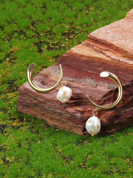 TINGS Brass Imitation Pearl Geometric Vintage Stud Earring 0