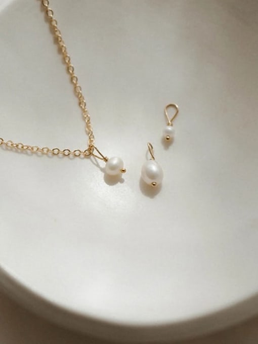 Desoto Stainless steel Imitation Pearl Water Drop Minimalist Necklace 3