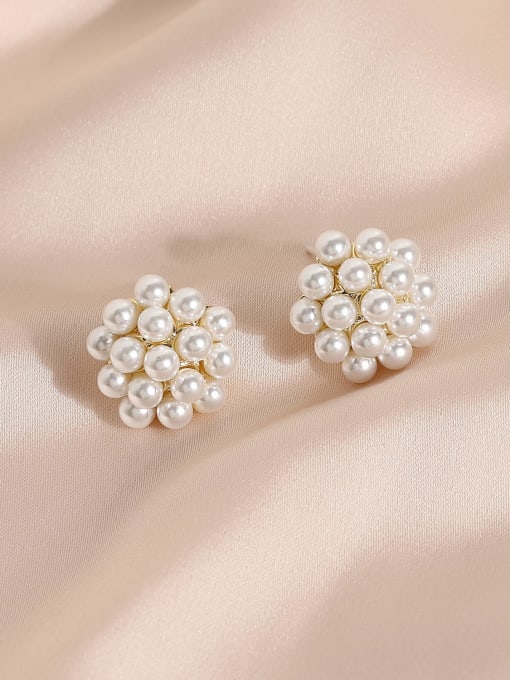 14k gold Brass Imitation Pearl Flower Minimalist Stud Earring