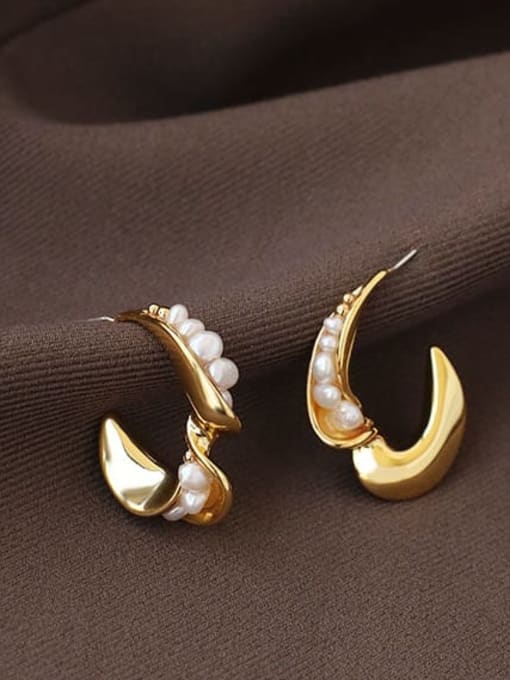 ACCA Brass Imitation Pearl Geometric Vintage C shape Stud Earring 0