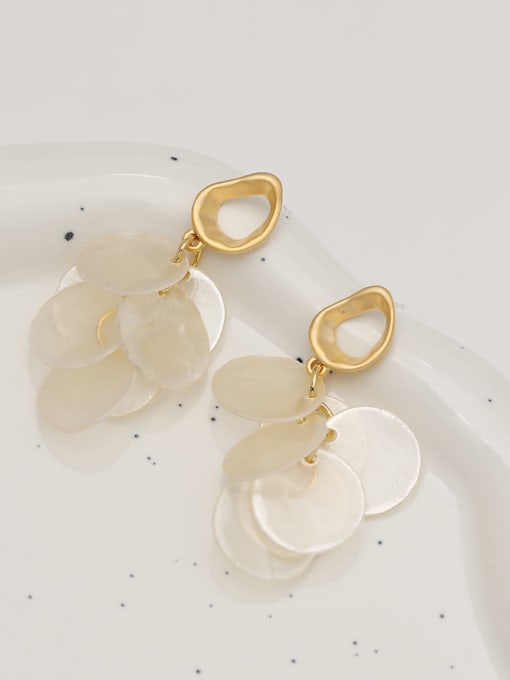 14K gold Brass Shell Flower Minimalist Huggie Earring