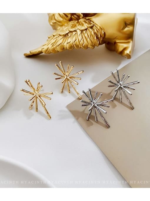 HYACINTH Copper snowflake Minimalist Stud Trend Korean Fashion Earring 2