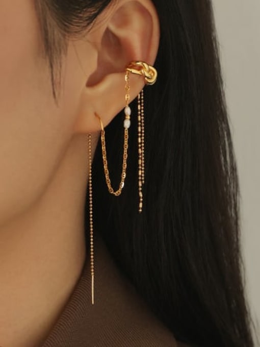 ACCA Brass Tassel Minimalist Single Earring 1
