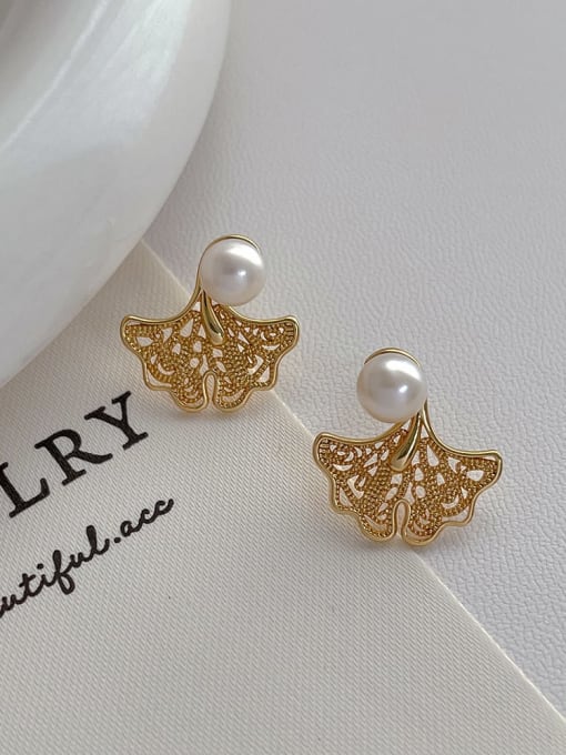 Leaf pearl earrings Brass Imitation Pearl Geometric Vintage Stud Earring
