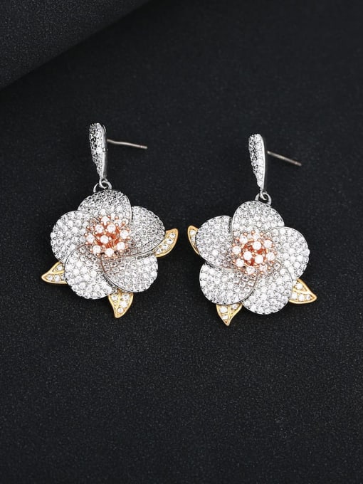 Earwear Dainty Flower Brass Cubic Zirconia Earring and Necklace Set