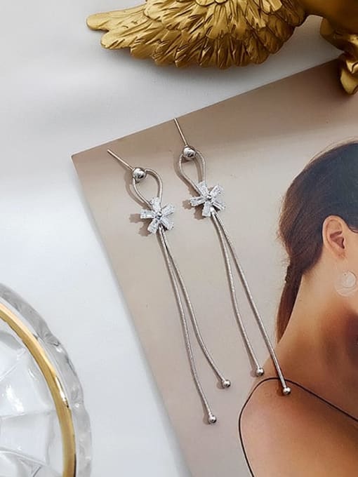 White K Copper Cubic Zirconia Tassel Dainty Threader Trend Korean Fashion Earring