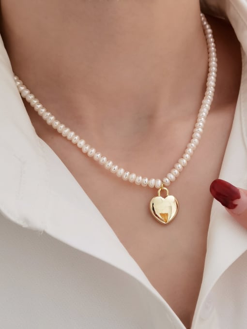 HYACINTH Brass Imitation Pearl Heart Vintage Necklace 2