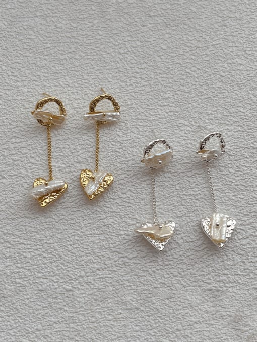 ZRUI Brass Imitation Pearl Heart Minimalist Drop Earring 0