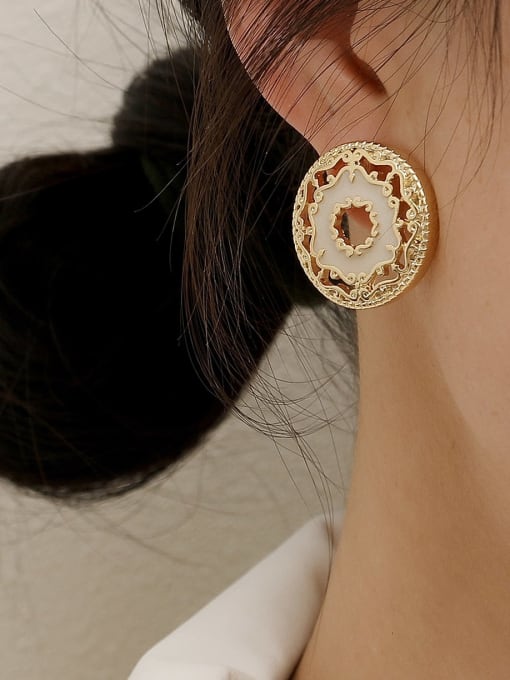 HYACINTH Brass Enamel Hollow  Geometric Vintage Stud Trend Korean Fashion Earring 1