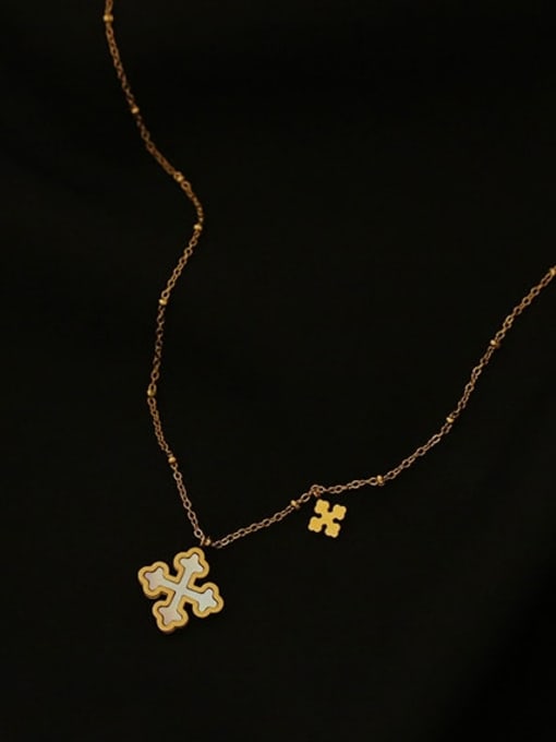 ACCA Brass Shell Cross Vintage pendant Necklace 2