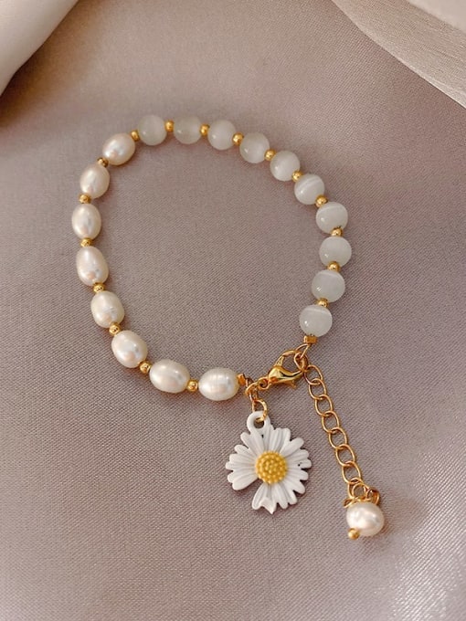 white Alloy Imitation Pearl Flower Ethnic Adjustable Bracelet