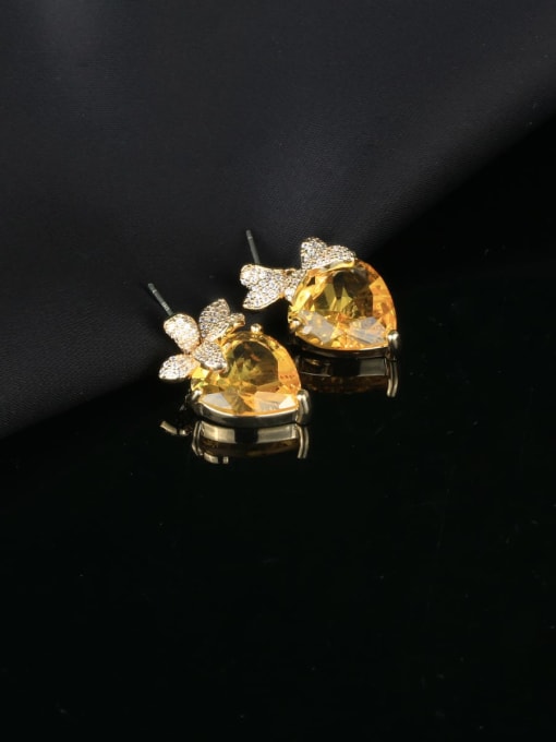 OUOU Brass Cubic Zirconia Heart Luxury Cluster Earring 1