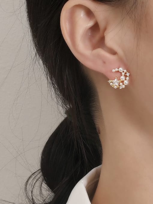 HYACINTH Brass Cubic Zirconia Star Cute Stud Earring 1