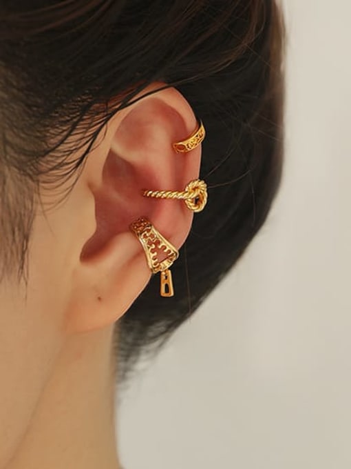 ACCA Brass Hollow Geometric Vintage Single Earring(only one) 2