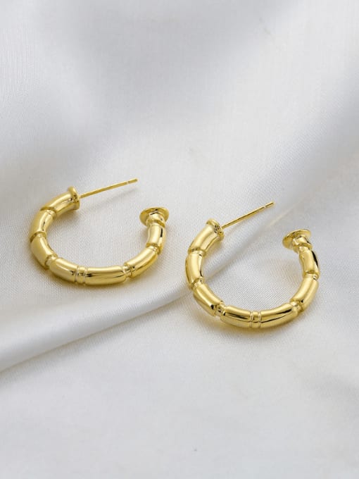 41472 Brass Geometric Minimalist C Shape  Stud Earring