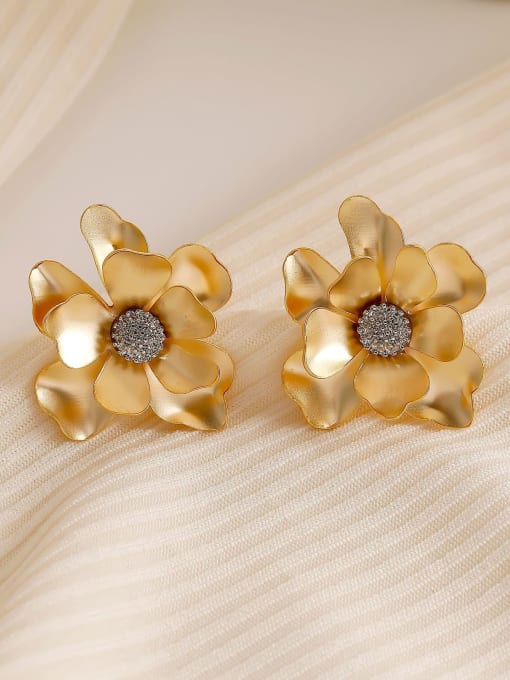 HYACINTH Brass Cubic Zirconia Flower Dainty Stud Earring 1