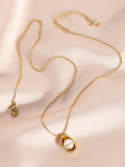 18K Gold Brass Imitation Pearl Irregular Minimalist Necklace