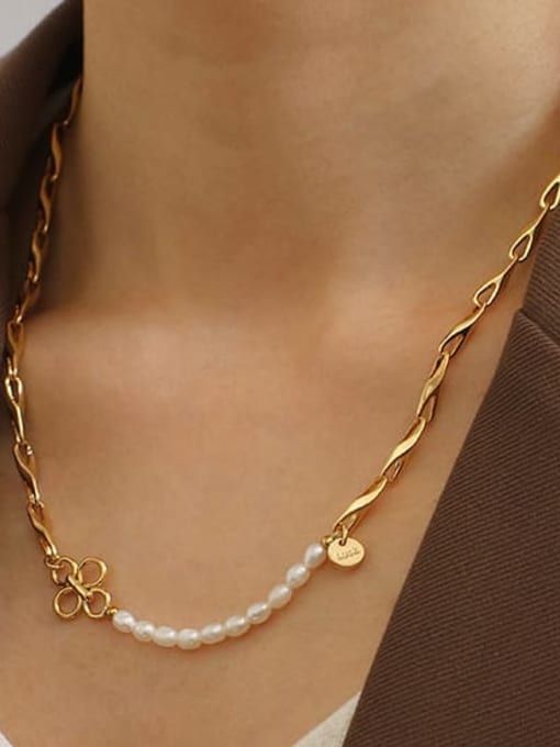 ACCA Brass Imitation Pearl Geometric Minimalist Necklace 2