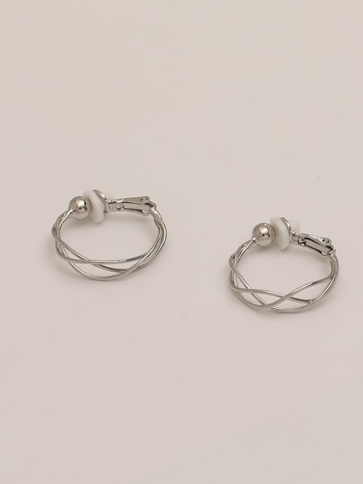 White K ear clip Brass Imitation Pearl Geometric Vintage Hoop Trend Korean Fashion Earring