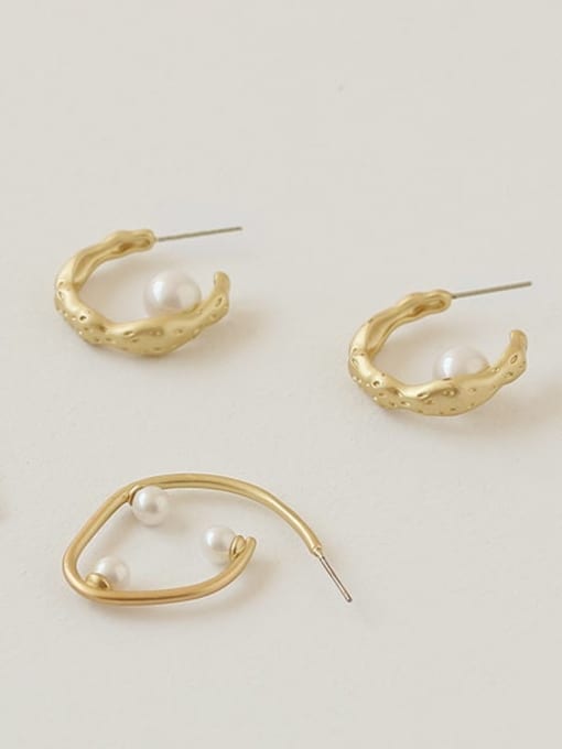 ACCA Brass Imitation Pearl Irregular Vintage Drop Earring 0