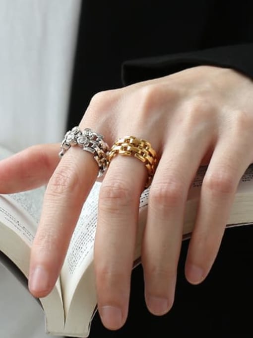 ACCA Brass chain Geometric Vintage Band Ring 0