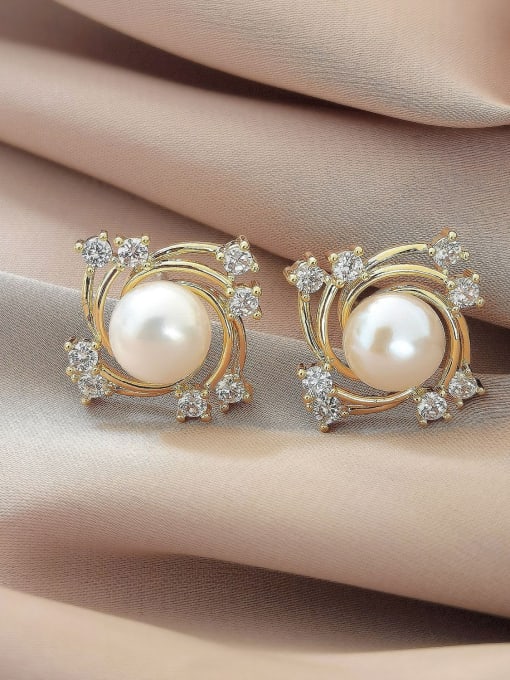 14k Gold Brass Imitation Pearl Geometric Vintage Stud Earring