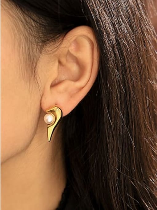 ACCA Brass Imitation Pearl Heart Vintage Stud Earring 1