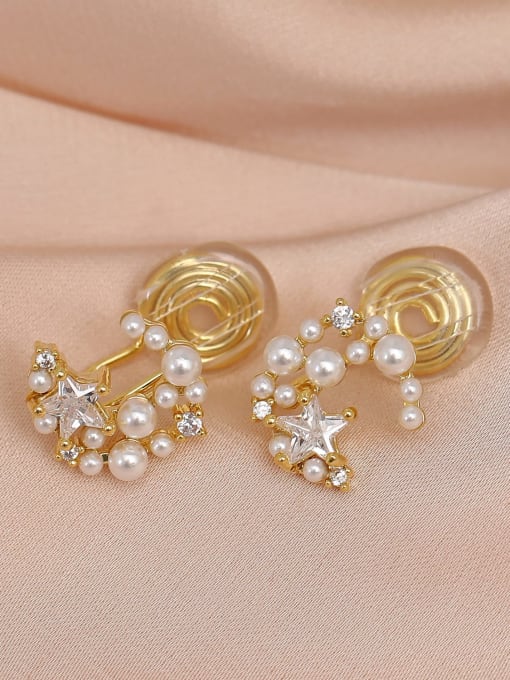 14k Gold Brass Imitation Pearl Star Minimalist Clip Earring