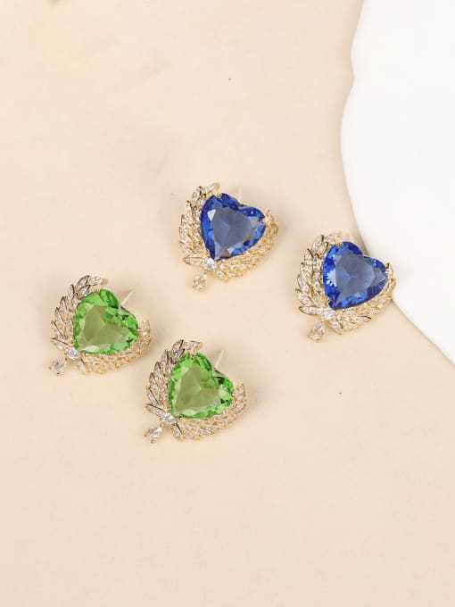 OUOU Brass Cubic Zirconia Heart Luxury Cluster Earring
