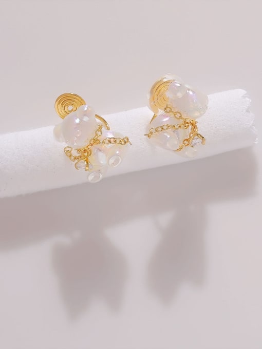 HYACINTH Brass Imitation Pearl Bear Minimalist Stud Earring 0