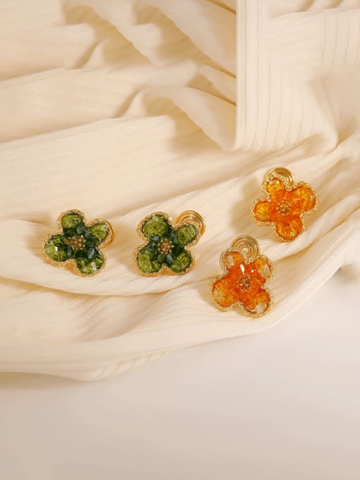 HYACINTH Brass Synthetic Crystal Flower Dainty Stud Earring 1