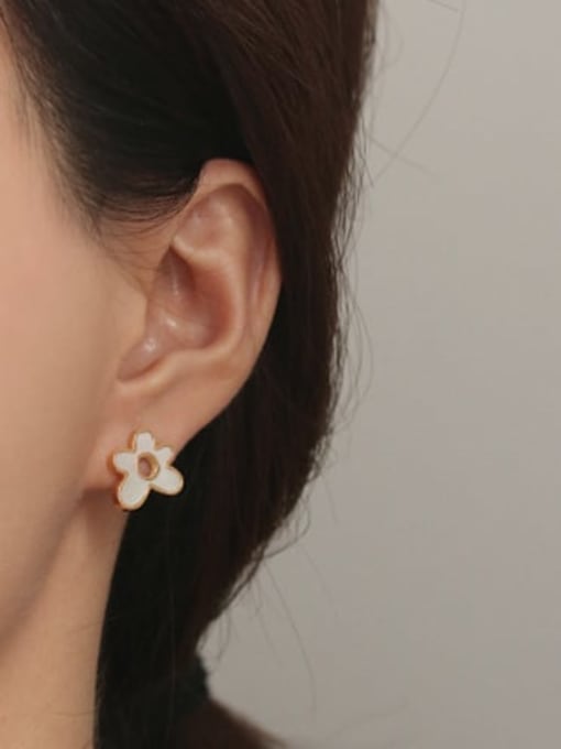 ACCA Stainless steel Shell Flower Minimalist Stud Earring 1