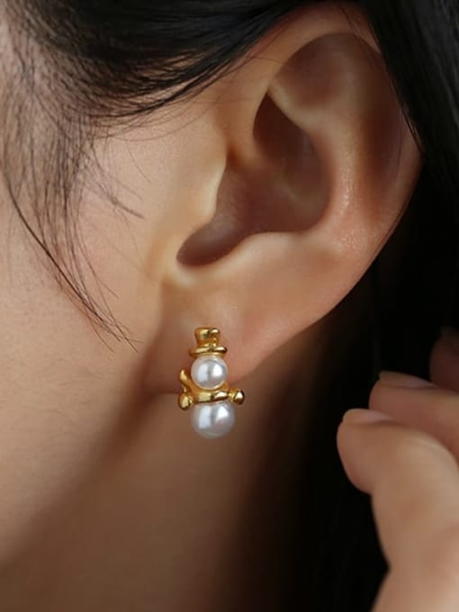 Five Color Brass Imitation Pearl Irregular Cute  Snowman Stud Earring 1