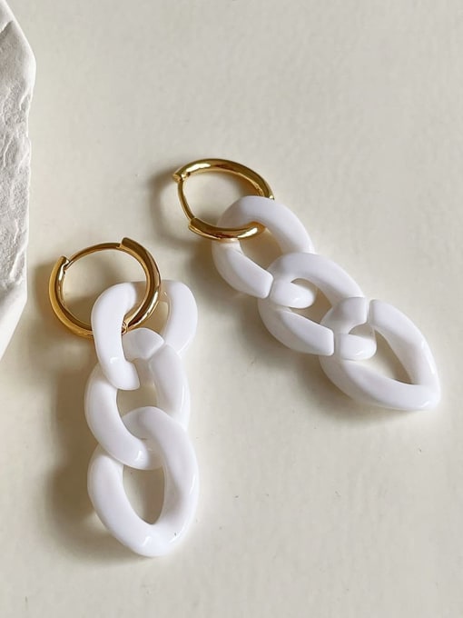White pearlescent Chain Earrings Alloy Resin Geometric Vintage chain Drop Earring
