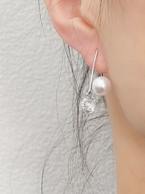HYACINTH Brass Imitation Pearl Geometric Minimalist Stud Earring 1