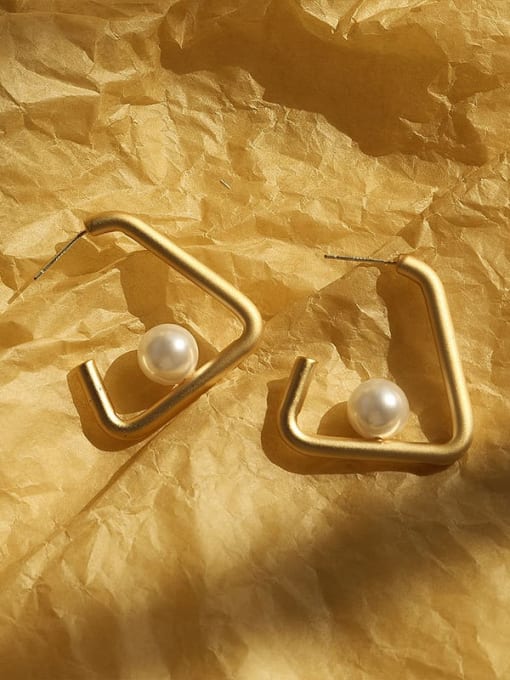 Dumb gold Brass Imitation Pearl Geometric Minimalist Stud Trend Korean Fashion Earring