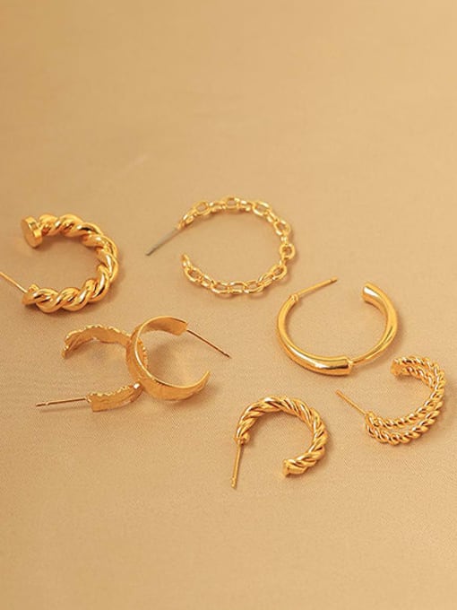 ACCA Brass Twist Geometric Vintage Single Earring