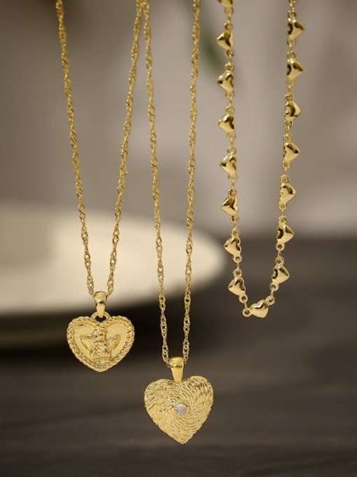 ACCA Brass Cubic Zirconia Heart Vintage Necklace 3