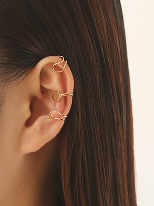ACCA Brass Irregular Geometric Minimalist Single Earring 1