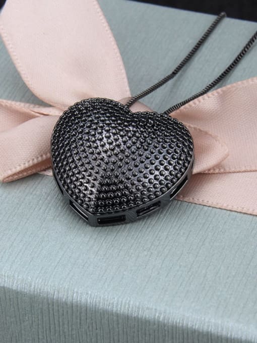 Black plating Brass  Smooth Heart Minimalist  Pendant  Necklace