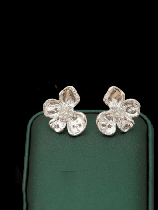 White gold Brass Imitation Pearl Flower Minimalist Stud Earring