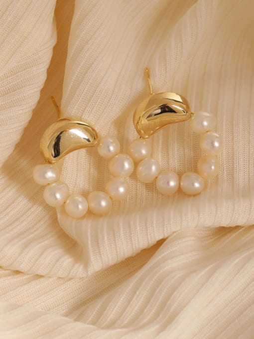 HYACINTH Brass Imitation Pearl Geometric Minimalist Huggie Earring 2