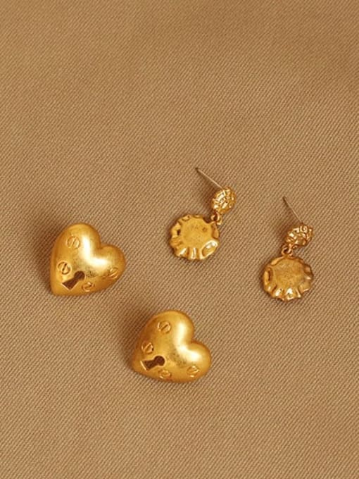 ACCA Brass Heart Vintage Chandelier Earring
