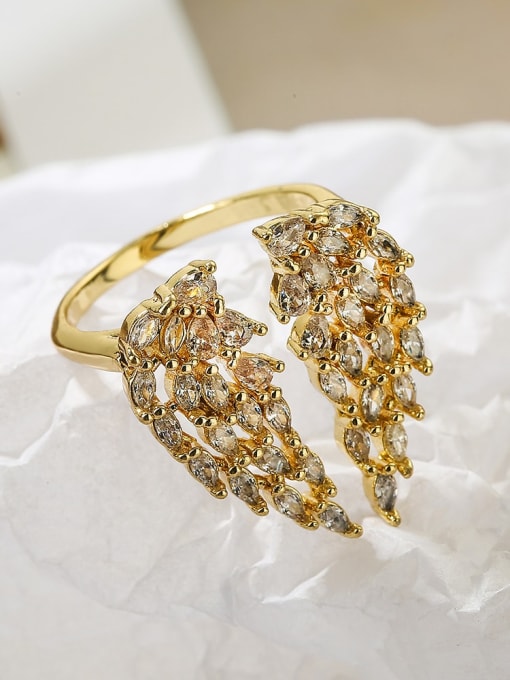 13365 Brass Cubic Zirconia Irregular Dainty Band Ring