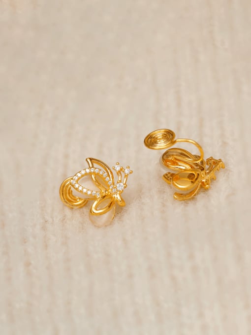 HYACINTH Brass Cats Eye Butterfly Minimalist Clip Earring 1