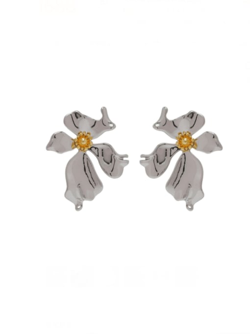 HYACINTH Brass Flower Minimalist Stud Earring