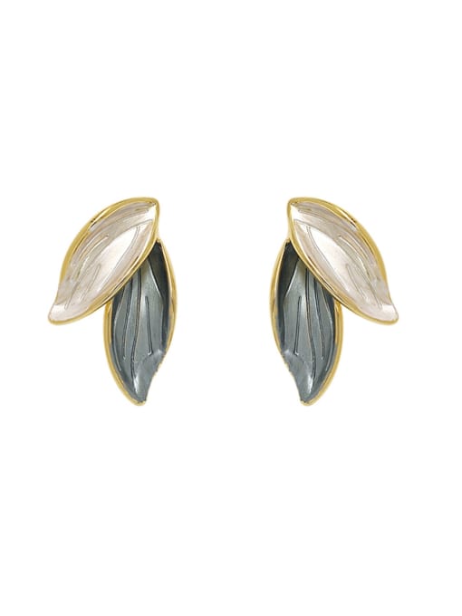 HYACINTH Brass Shell Leaf Trend Stud Earring 2
