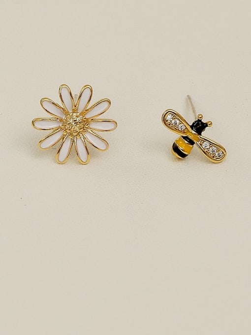 HYACINTH Copper Rhinestone Enamel Cute chrysanthemum Bee asymmetric Stud Trend Korean Fashion Earring 1