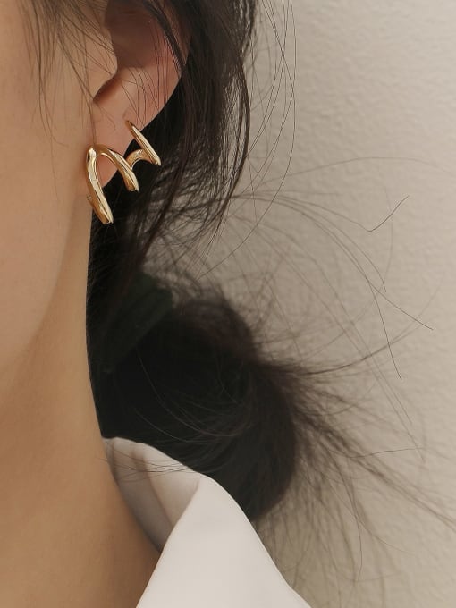 HYACINTH Brass Smooth Irregular Minimalist Stud Trend Korean Fashion Earring 1